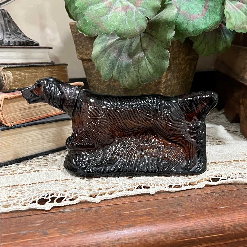 Avon Hunting Dog Brown Glass Art Sculpture